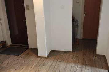 Apartament 4 camere de vanzare TRACTORU - Brasov anunturi imobiliare Brasov