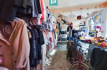 Casă cu multiple destinatii in Pârneava anunturi imobiliare Arad