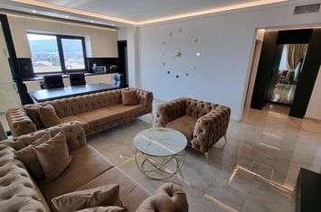 Penthouse 3 camere, 78mp+80mp terasa, parcare - Str Somesului/Floresti anunturi imobiliare Cluj