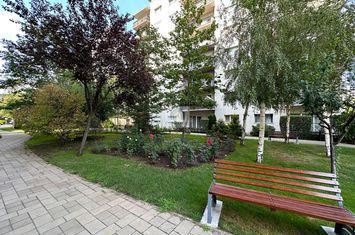 Inchiriez apartament 2 camere zona Militari-Pacii, Bd. Iuliu Maniu 109, Ten Blocks Residence, la 5 minute de metrou Pacii, bloc 2010. anunturi imobiliare Bucuresti
