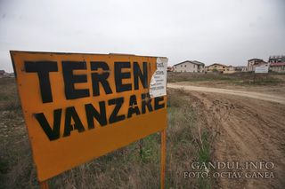Preţurile terenurilor s-au redus cu până la 70% faţă de perioada de vârf 2007-2008