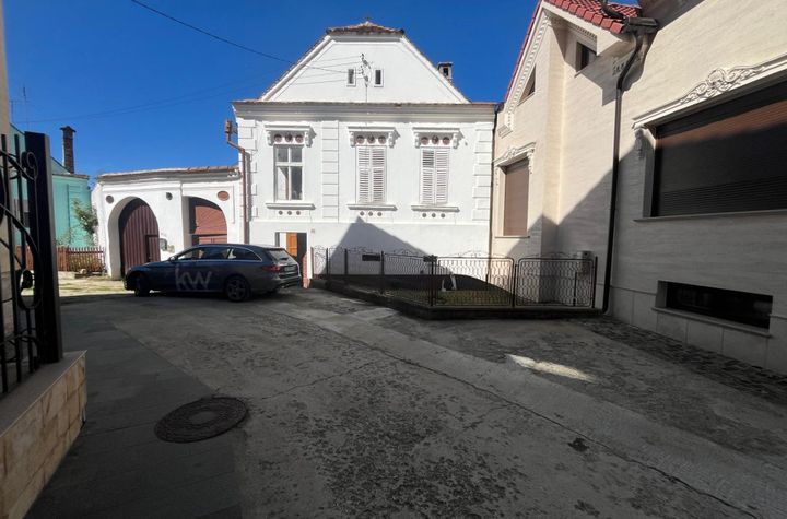 Casă - 4 camere de vanzare POIANA SIBIULUI - Sibiu anunturi imobiliare Sibiu