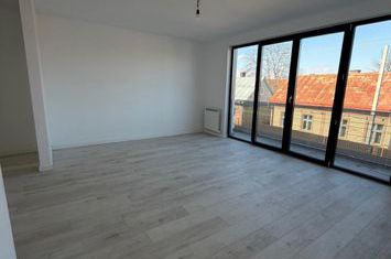 Spațiu comercial de inchiriat RADAUTI - Suceava anunturi imobiliare Suceava