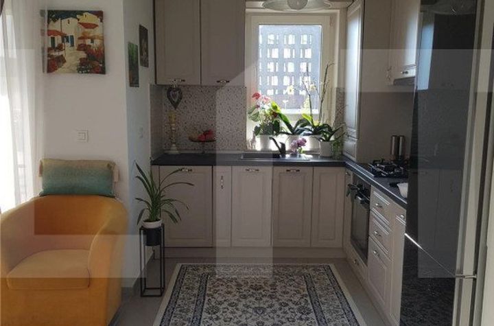 Apartament 2 camere de vanzare TRACTORU - Brasov anunturi imobiliare Brasov