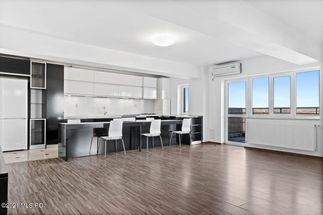 Apartament 4 camere 111 mp