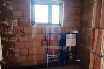 Apartament 4 camere de vanzare CLUJ-NAPOCA - Cluj anunturi imobiliare Cluj