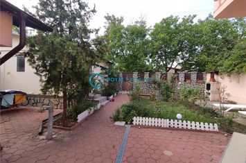 Casă - 7 camere de vanzare BEREASCA - Prahova anunturi imobiliare Prahova