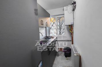 Apartament cu 3 camere, centrala proprie, zona Dacia anunturi imobiliare Timis