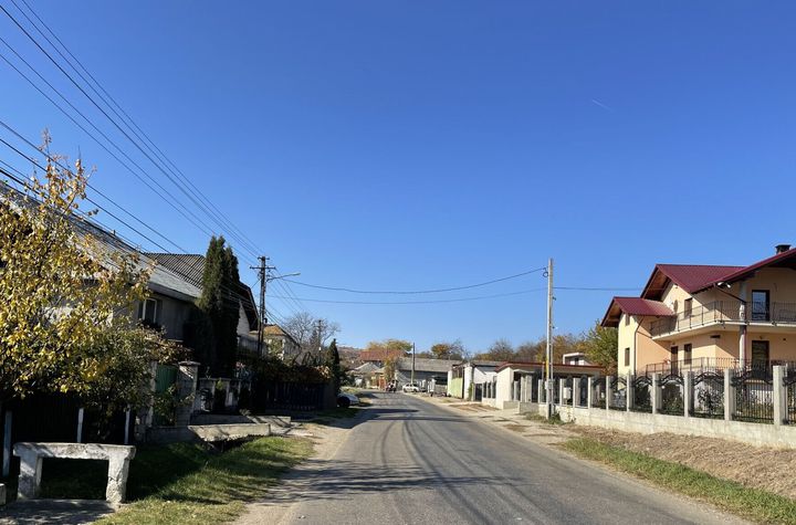 Teren intravilan in suprafata totala 1.328 mp, situat in com. Cleja anunturi imobiliare Bacau