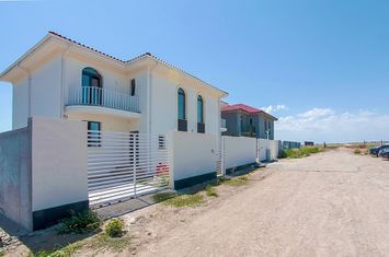 Vilă - 4 camere de vanzare LAZU - Constanta anunturi imobiliare Constanta