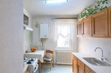 Apartament 2 camere de vanzare 7 NOIEMBRIE - Mures anunturi imobiliare Mures