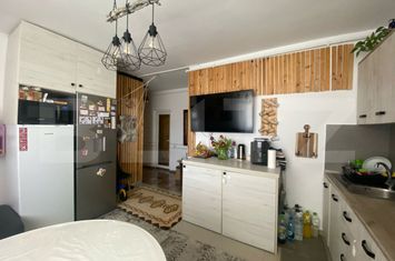 Apartament 3 camere de vanzare FLORESTI - Cluj anunturi imobiliare Cluj