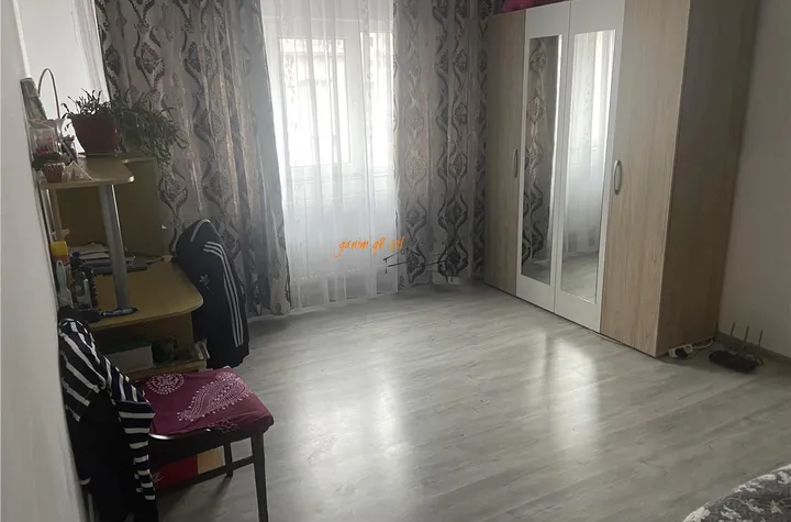 Apartament 2 camere de vanzare ULTRACENTRAL - Vrancea anunturi imobiliare Vrancea