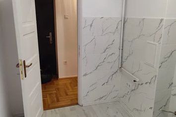 Apartament 3 camere de vanzare CALEA DUMBRAVII - Sibiu anunturi imobiliare Sibiu
