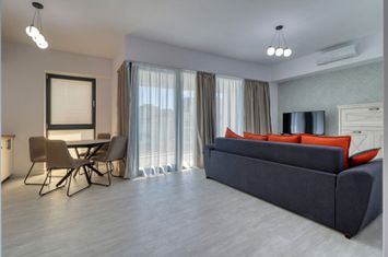Apartament 3 camere Decebal anunturi imobiliare Bucuresti