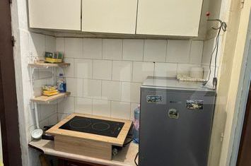 Garsonieră de vanzare TRACTORU - Brasov anunturi imobiliare Brasov