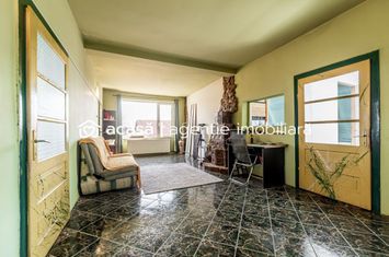 Apartament spatios cu potential enorm in Gradiste Comision 0% anunturi imobiliare Arad