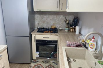 Vilă - 5 camere de vanzare ULTRACENTRAL - Vrancea anunturi imobiliare Vrancea