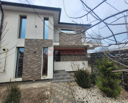 Vilă 4 cam Comuna Berceni, 150 mp, P+1