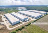 3.600 €, Spațiu industrial