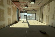 3.800 €, Spațiu comercial