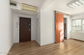 UNIRII - EMIL BOTTA - APARTAMENT 4 CAMERE 96 MP - CENTRALA PROPRIE! anunturi imobiliare Bucuresti
