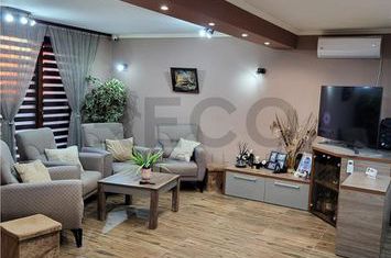 Casă - 5 camere de vanzare CENTRAL - Bihor anunturi imobiliare Bihor