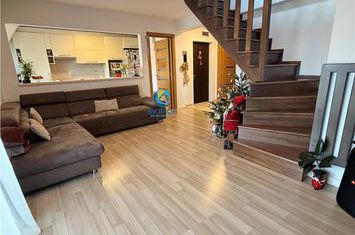 Apartament 4 camere de vanzare TRACTORUL - Brasov anunturi imobiliare Brasov