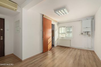 UNIRII - EMIL BOTTA - APARTAMENT 4 CAMERE 96 MP - CENTRALA PROPRIE! anunturi imobiliare Bucuresti