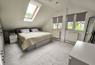 182.000 €, Apartament 5 camere