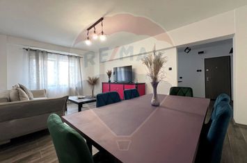 Apartament spațios de închiriat, strada Năsăud, bloc cu lift anunturi imobiliare Cluj
