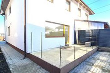 Duplex caramida cartier Izvor anunturi imobiliare Brasov