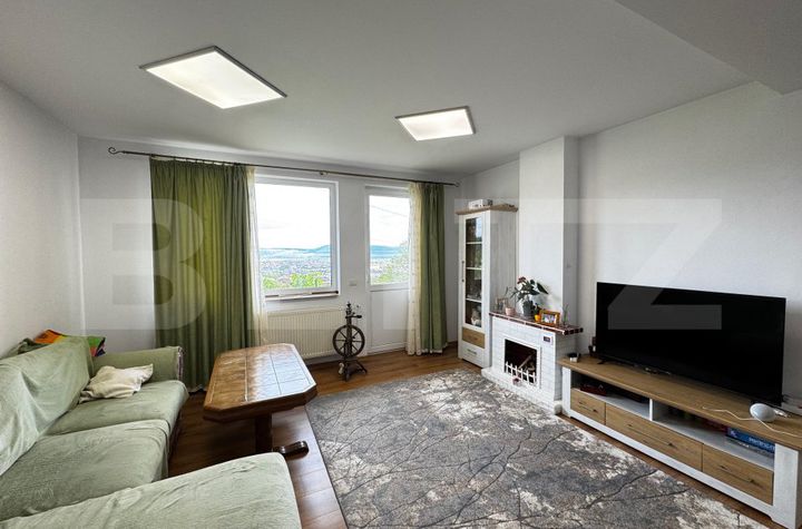 Casă - 6 camere de vanzare CETATE - Alba anunturi imobiliare Alba