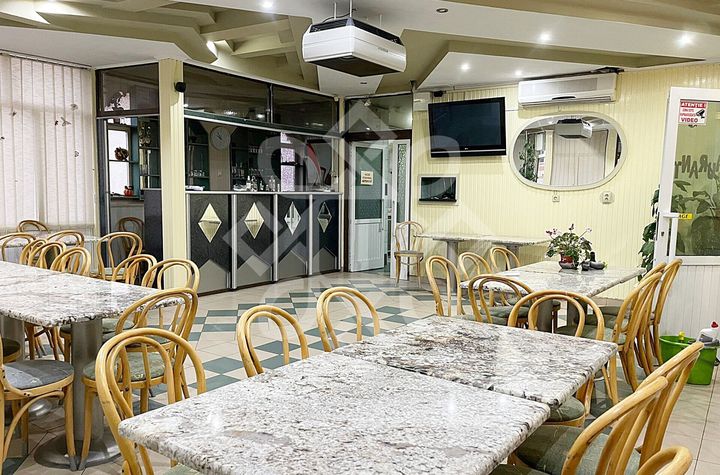 Restaurant complet echipat de inchiriat in Rogerius anunturi imobiliare Bihor