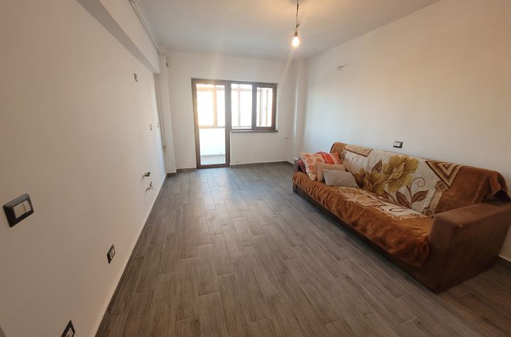 Apartament 2 camere de vanzare TARGU-JIU - Gorj anunturi imobiliare Gorj