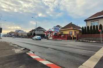 Casă - 6 camere de vanzare CENTRAL - Sibiu anunturi imobiliare Sibiu