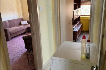 Apartament 3 camere de vanzare COMPLEX STUDENTESC - Timis anunturi imobiliare Timis
