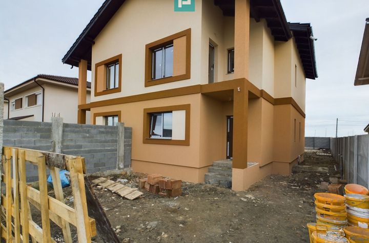 Duplex în Moșnița Nouă, în spate la Castel anunturi imobiliare Timis