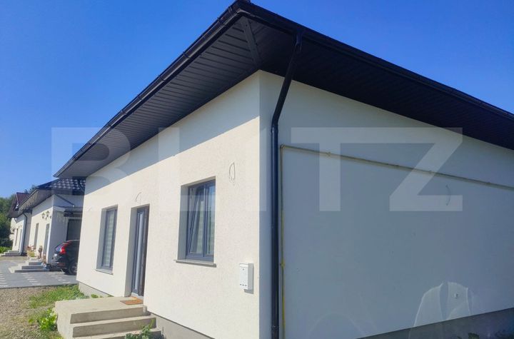 Vilă - 6 camere de vanzare RADAUTI - Suceava anunturi imobiliare Suceava