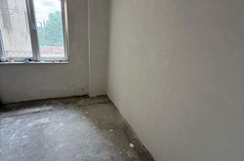 Apartament 4 camere de vanzare CRAIOVA - Dolj anunturi imobiliare Dolj
