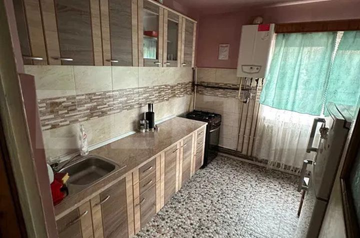 Apartament 3 camere de vanzare CLUJ-NAPOCA - Cluj anunturi imobiliare Cluj
