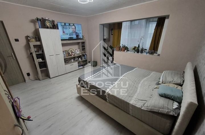 Apartament cu 3 camere, centrala proprie, zona Sagului anunturi imobiliare Timis