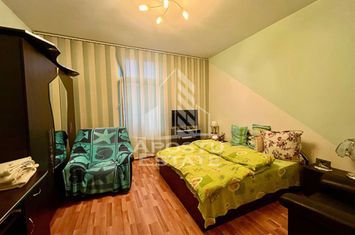 Apartament 2 camere de vanzare COMPLEX STUDENTESC - Timis anunturi imobiliare Timis