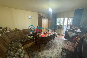 Apartament 3 camere de vanzare CANTACUZINO - Prahova anunturi imobiliare Prahova