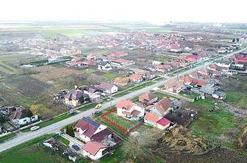 Casă - 6 camere de vanzare VETIS - Satu Mare anunturi imobiliare Satu Mare