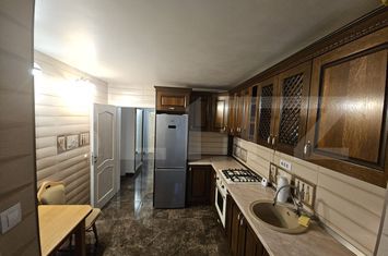 Apartament 3 camere de vanzare IASI - Iasi anunturi imobiliare Iasi