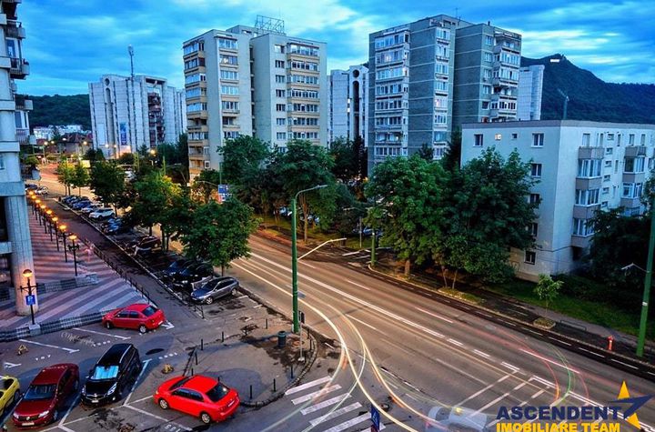 Apartament 3 camere de vanzare GRIVITEI - Brasov anunturi imobiliare Brasov
