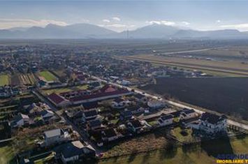 Casă - 4 camere de vanzare HARMAN - Brasov anunturi imobiliare Brasov