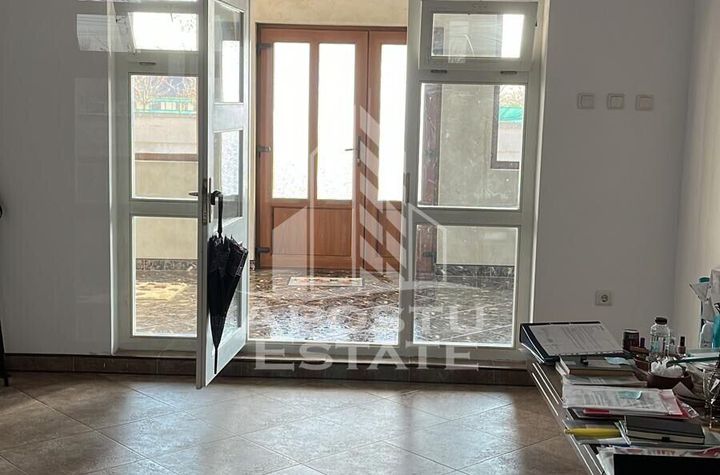Casa individuala in Recas cu front stradal de 45 ml si teren  1677 mp anunturi imobiliare Timis