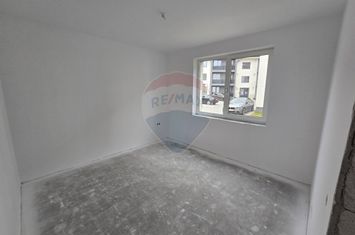 Apartament cu 3 camere de vânzare anunturi imobiliare Sibiu